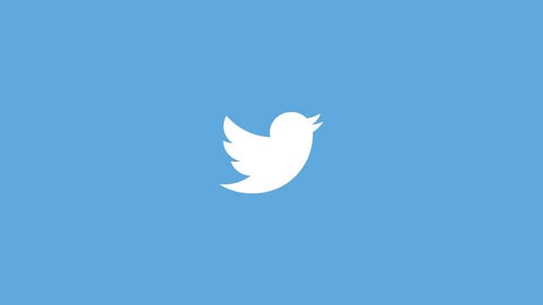 how to post tweets & images with php